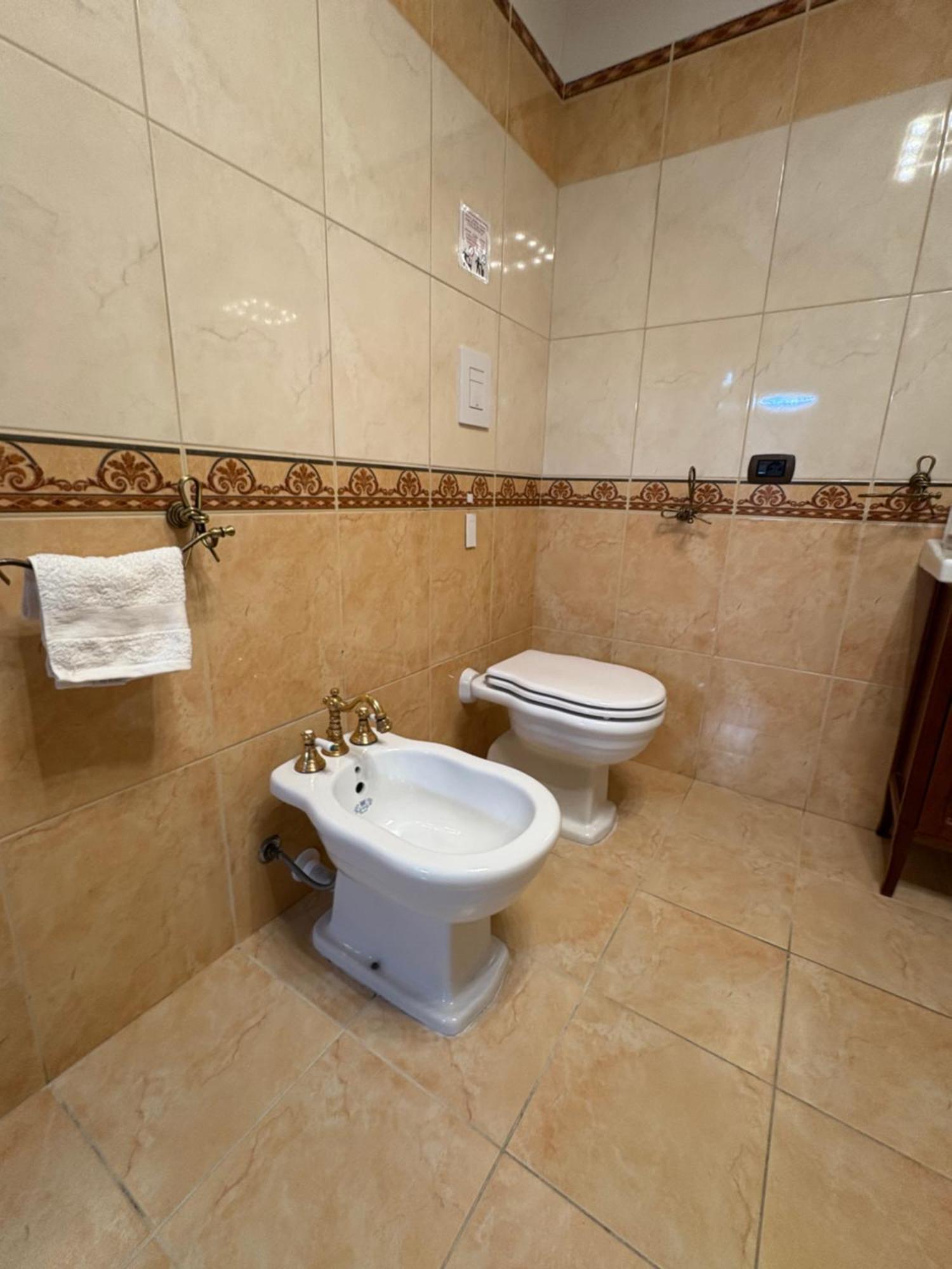 Esposito Holiday Homes Napoli Ngoại thất bức ảnh